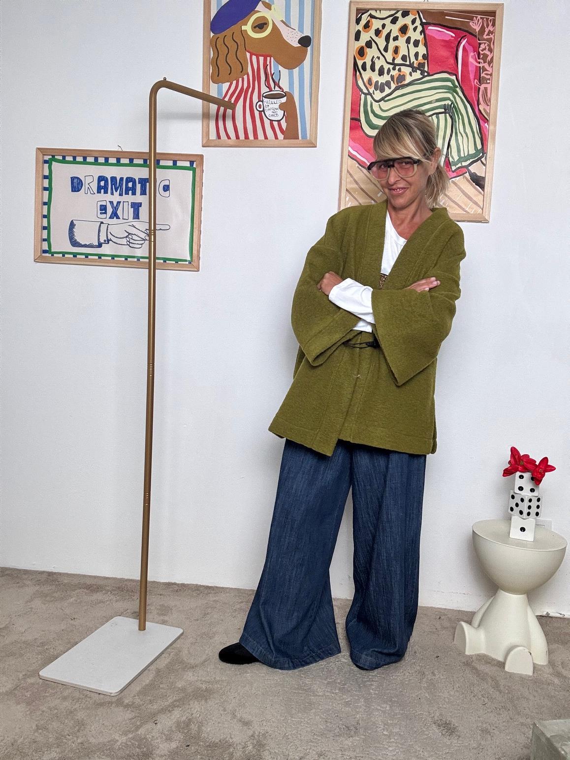 DEJA VU - Poncho donna stile kimono  Essenziale fuori, sorprendente dentro A25LU602/ CEDRO DEJA VU 