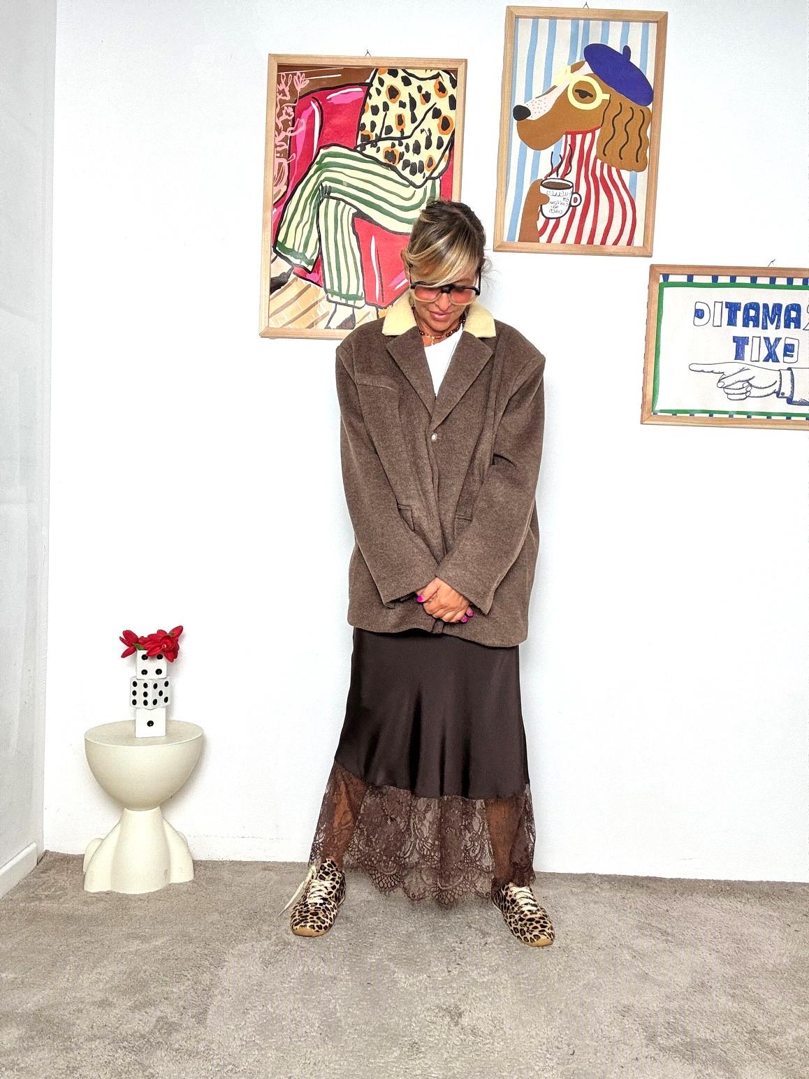 FEMALE - Giacca in panno con collo in contrasto cavallino   Eleganza calda e senza tempo WM2539/ MORO FEMALE 