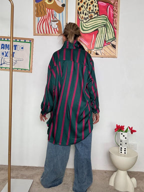 FEMALE - Camicia Oversize a Righe  Stile Urban con un Tocco Creativo BORDEAUX 19095YRZS-1/ BORDEAUX FEMALE 