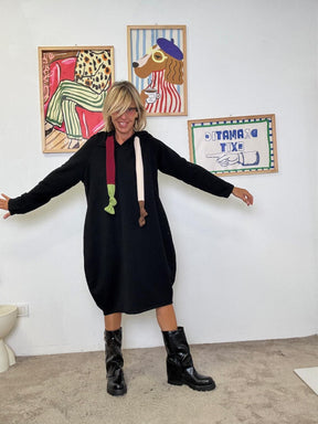 FEMALE - Abito felpa con cappuccio  comfy style e carattere urban NERO A7200-F4/ NERO FEMALE 