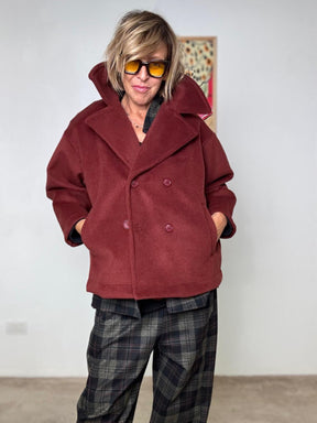 DEJA VU - Cappottino corto doppiopetto in tessuto caldo coccio A25LU621/ COCCIO DEJA VU 