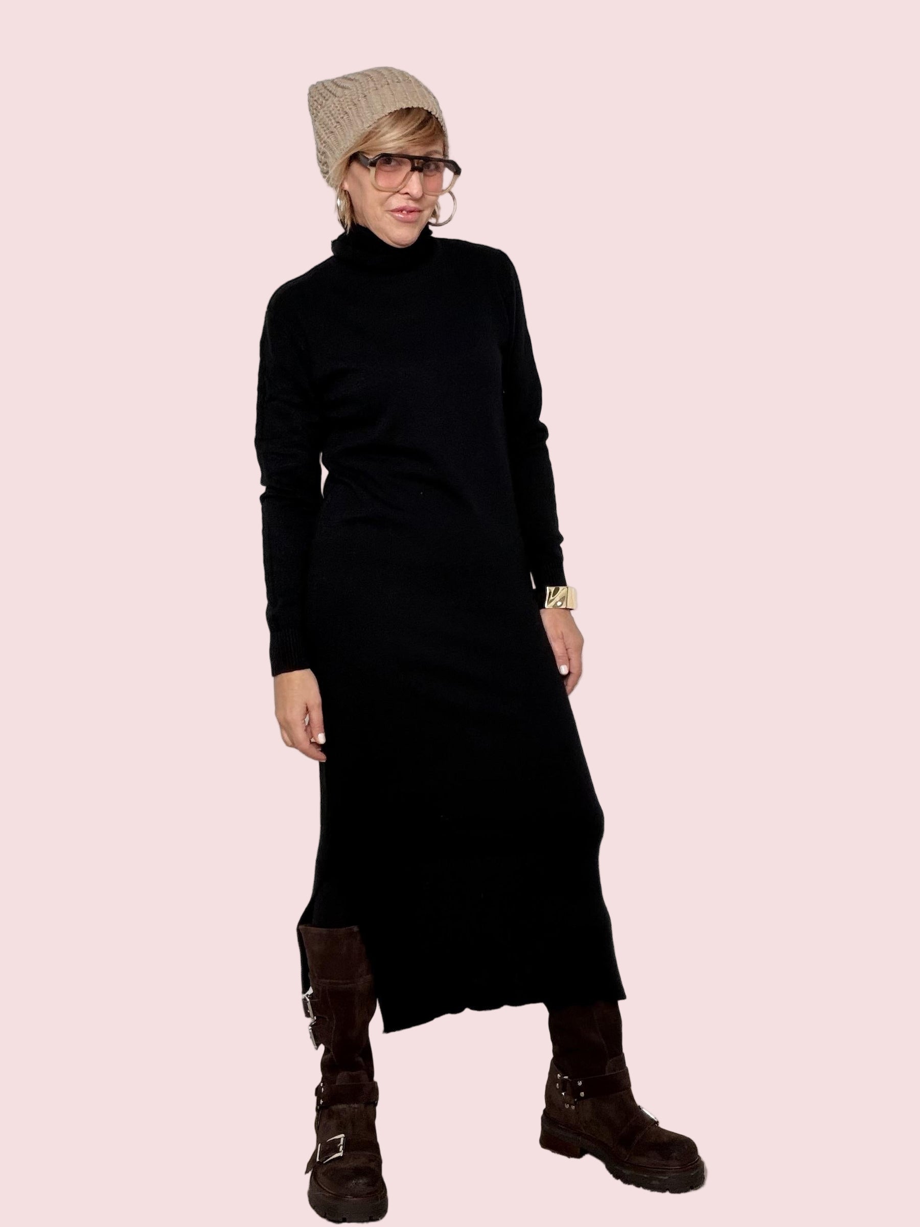 FEMALE - ABITO MAGLIA LUNGO NERO 9064/ NERO FEMALE 