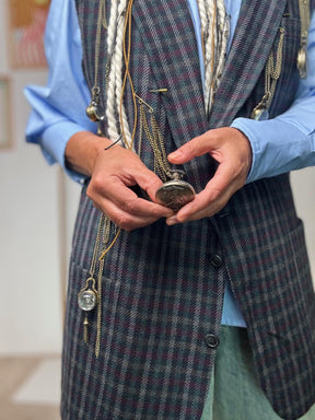 SOUVENIR - Gilet "IL PICCOLO PRINCIPE"  Stile retrò con un tocco dironia di lusso CHECK BLU F38X0156/ BLU SOUVENIR 