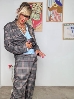 DEJA VU -Pantalone donna a quadri oversize  stile casual chic A25LU202/ SCOZZESE DEJA VU 