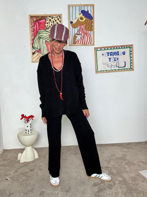 HAVE ONE - Completo in maglina  comfort elegante con un tocco sporty-chic NERO HNC-P002B/ NERO HAVE ONE 