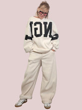 Pantalone wide fit super comfy effetto nuvola M38F1299/ PANNA SOUVENIR 