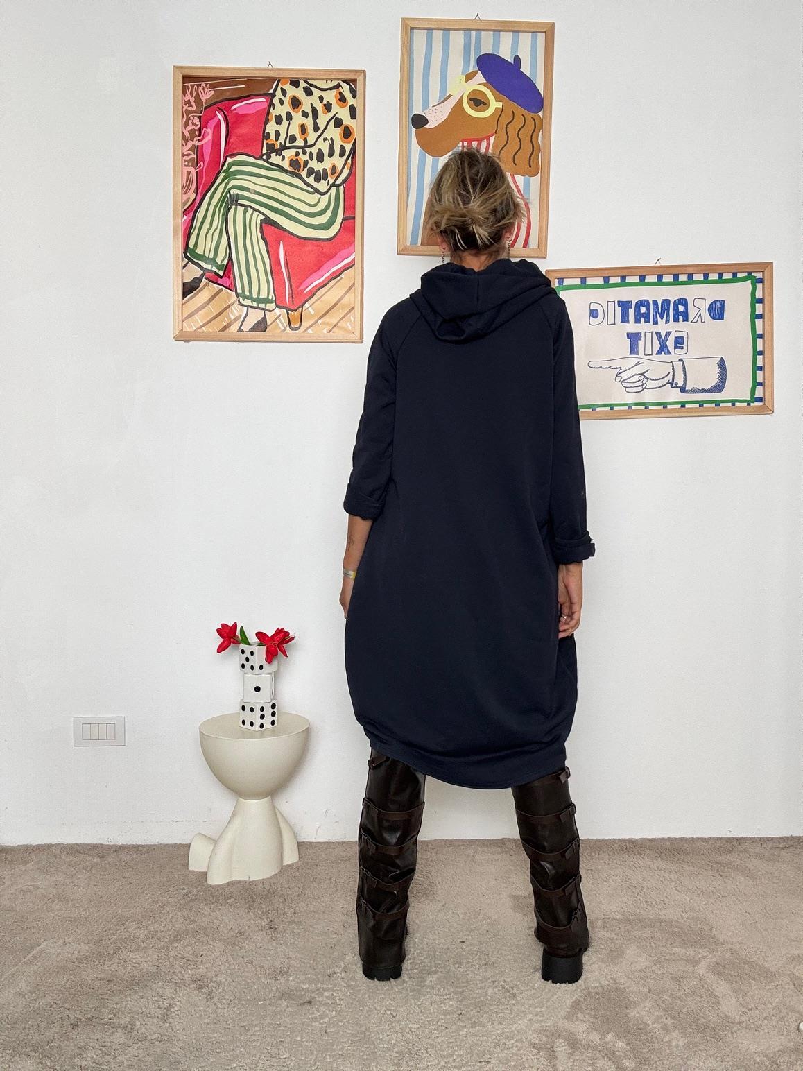 FEMALE - Abito felpa con cappuccio  comfy style e carattere urban blu A7200-F4/ BLU FEMALE 