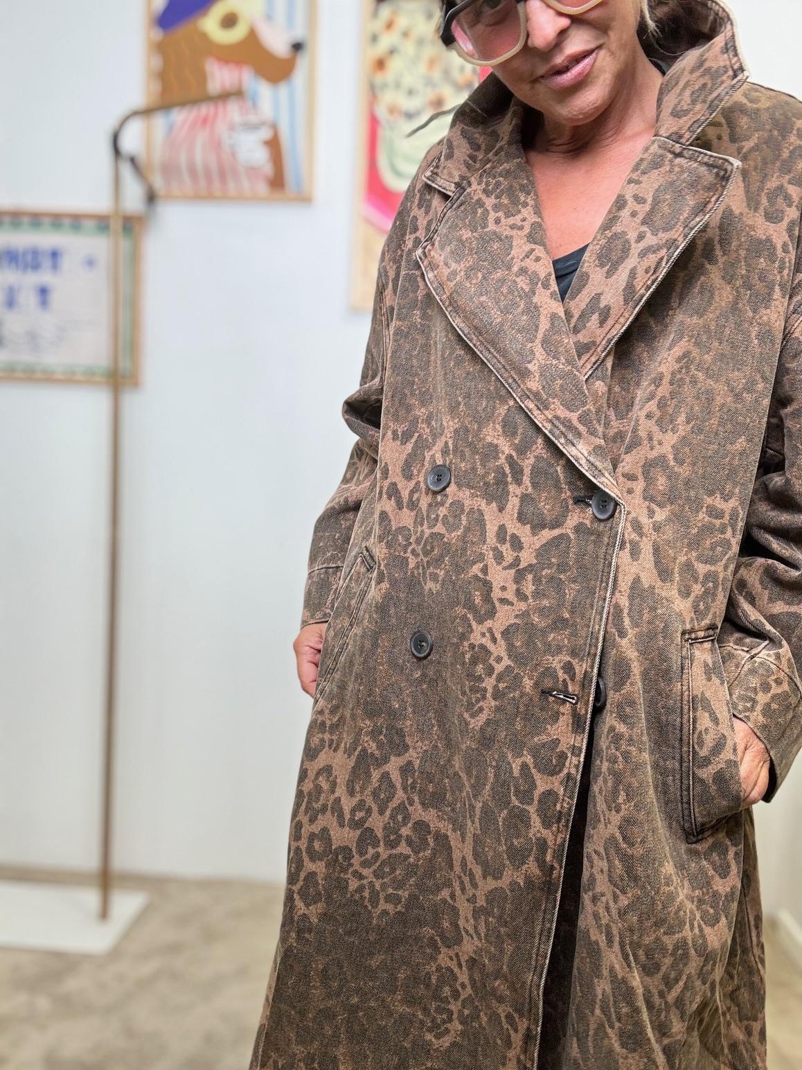 FEMALE -  Trench Ruggito Urbano  Selvaggio, Sartoriale, Indimenticabile DY970/ MACULATA FEMALE 