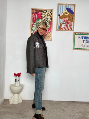 SOUVENIR - Giacca grigia con ricamo clown  Stile originale e contemporaneo X38K0148/ CAMMELLO SOUVENIR 