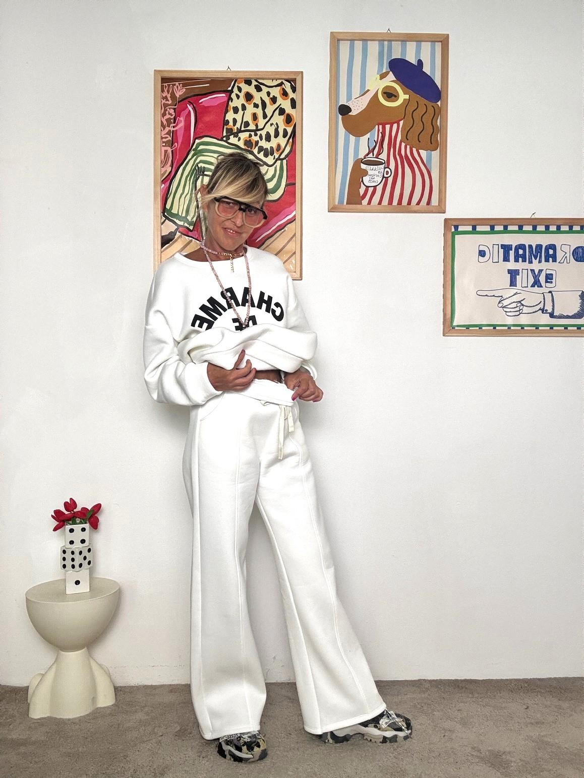 FEMALE - Pantalone ampio e comodo: stile minimal e contemporaneo bianco R50075/ BIANCA FEMALE 