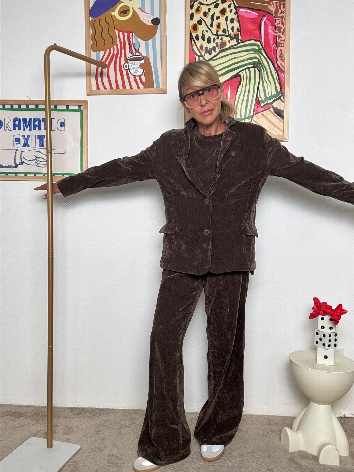 DEJA VU - Giacca donna in  ciniglia  Stile comfy chic per ogni occasione MORO A25LU611/ MORO DEJA VU 