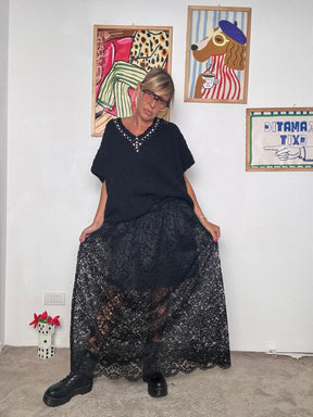 SUSY STAR - Gonna lunga in pizzo: romanticismo e grinta in un solo capo STS7282/ NERO SUSY STAR 