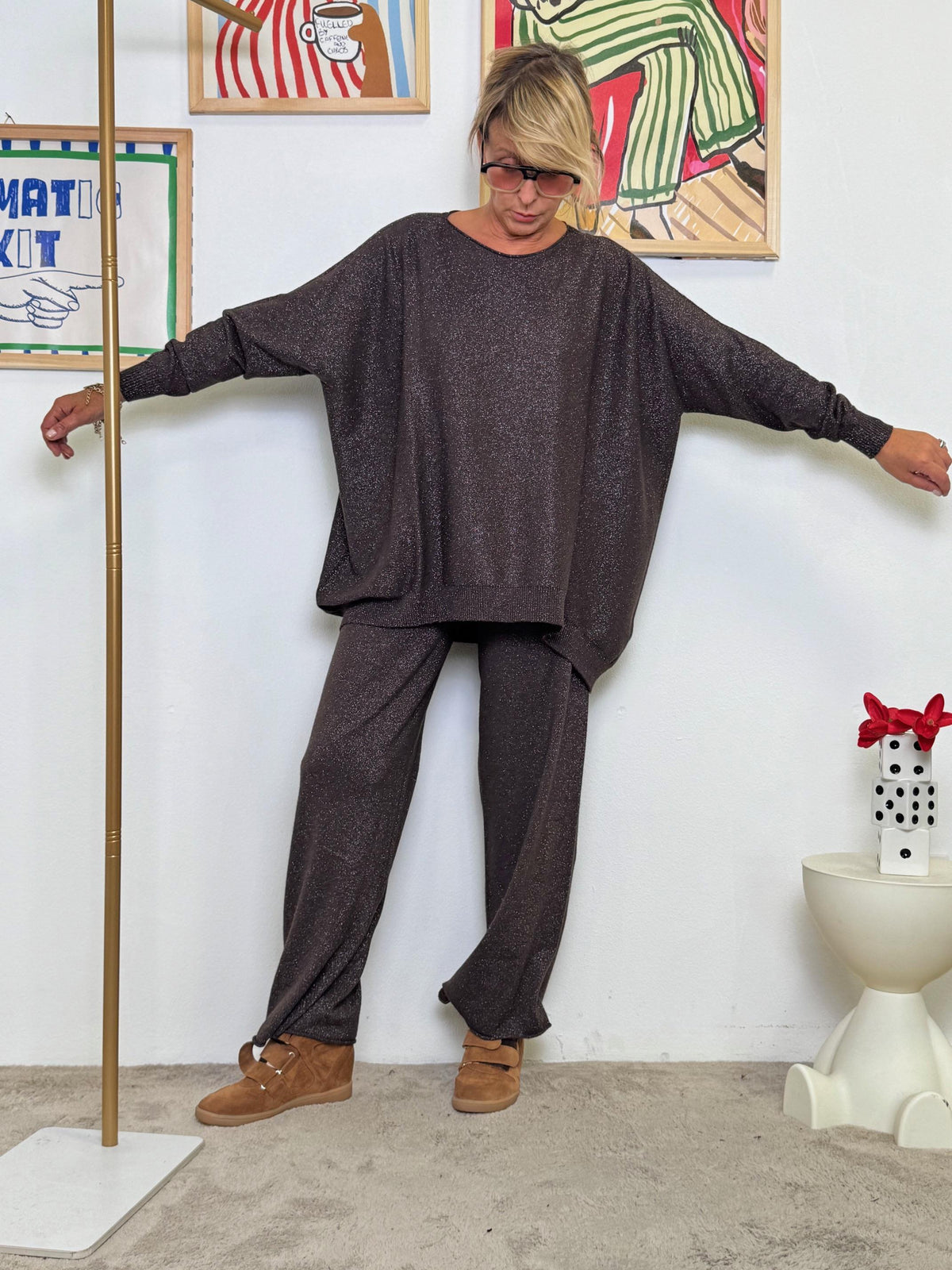 SUSY STAR - Maglia Oversize in Maglia Lurex  Soft & Sparkly MORO<BR/><BR/>Brilla con discrezione. ST22047LX/ MORO SUSY STAR 