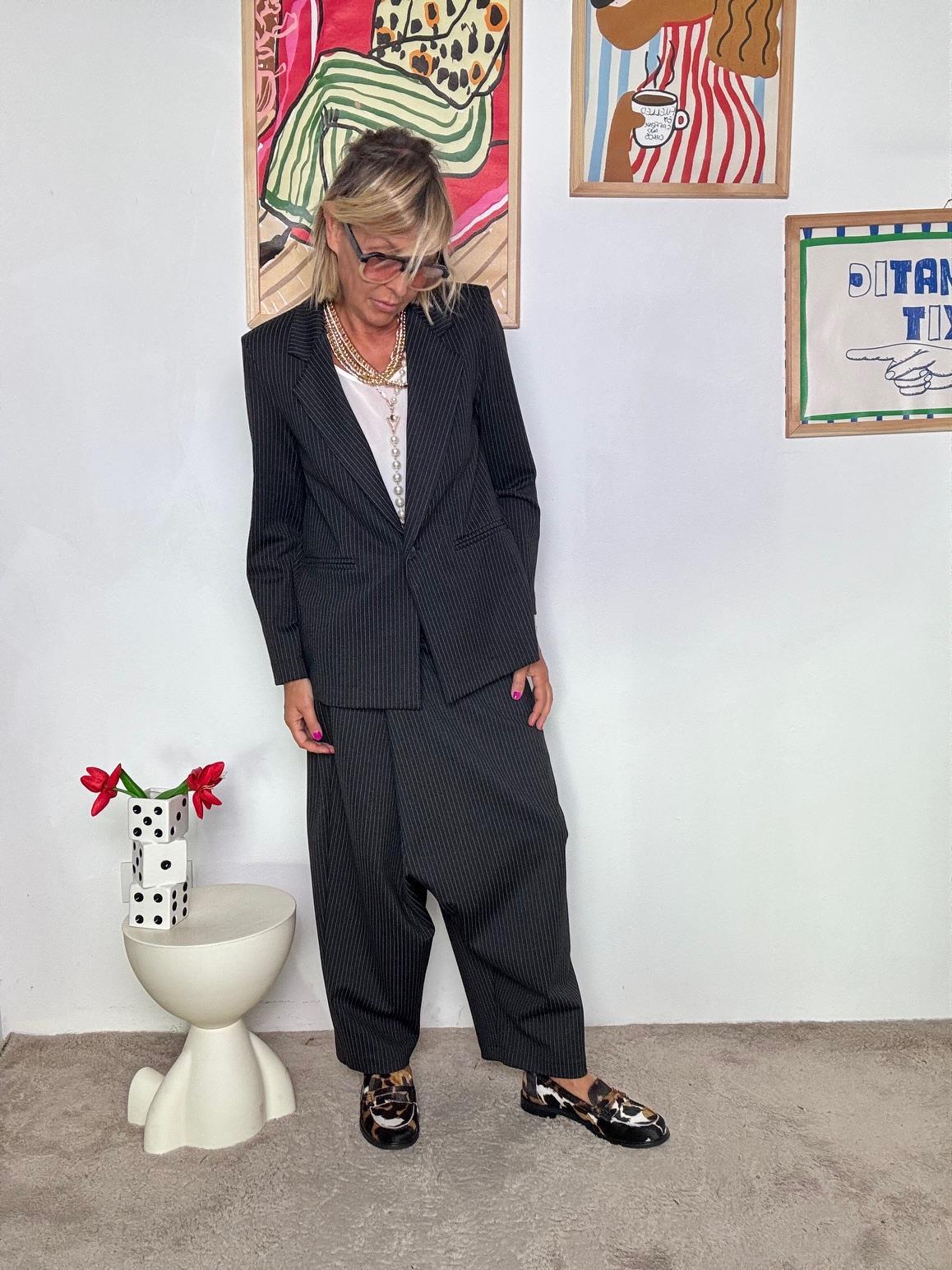 DEJA VU-  Pantalone donna oversize gessato modello alla turca A25FL203/ GESSATO DEJA VU 