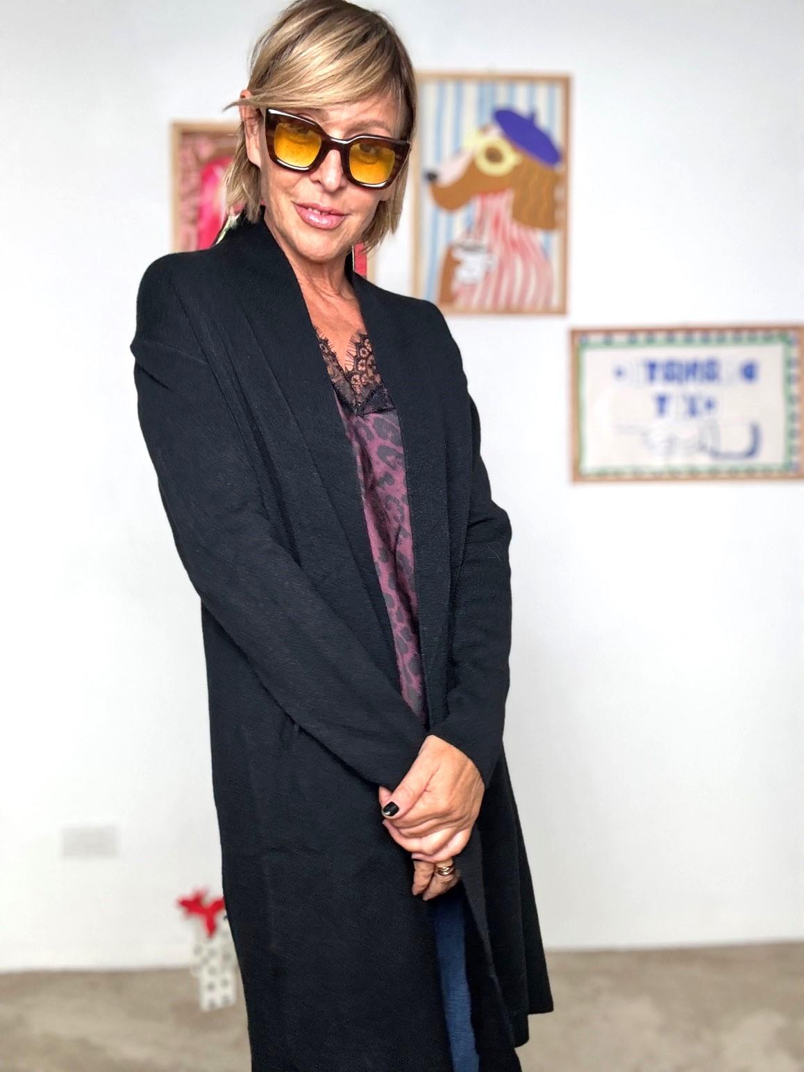 FEMALE - CARDIGAN LUNGO MORBIDO ZM1388/ NERO FEMALE 