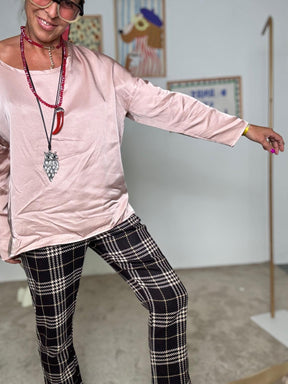 HAVE ONE - Camicia oversize in tessuto fluido  eleganza rilassata e stile senza sforzo ROSA CWG-P012/ ROSA HAVE ONE 