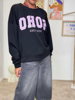 FEMALE Felpa oversize nera con stampa SOHO R50599SOHO/ NERO FEMALE 