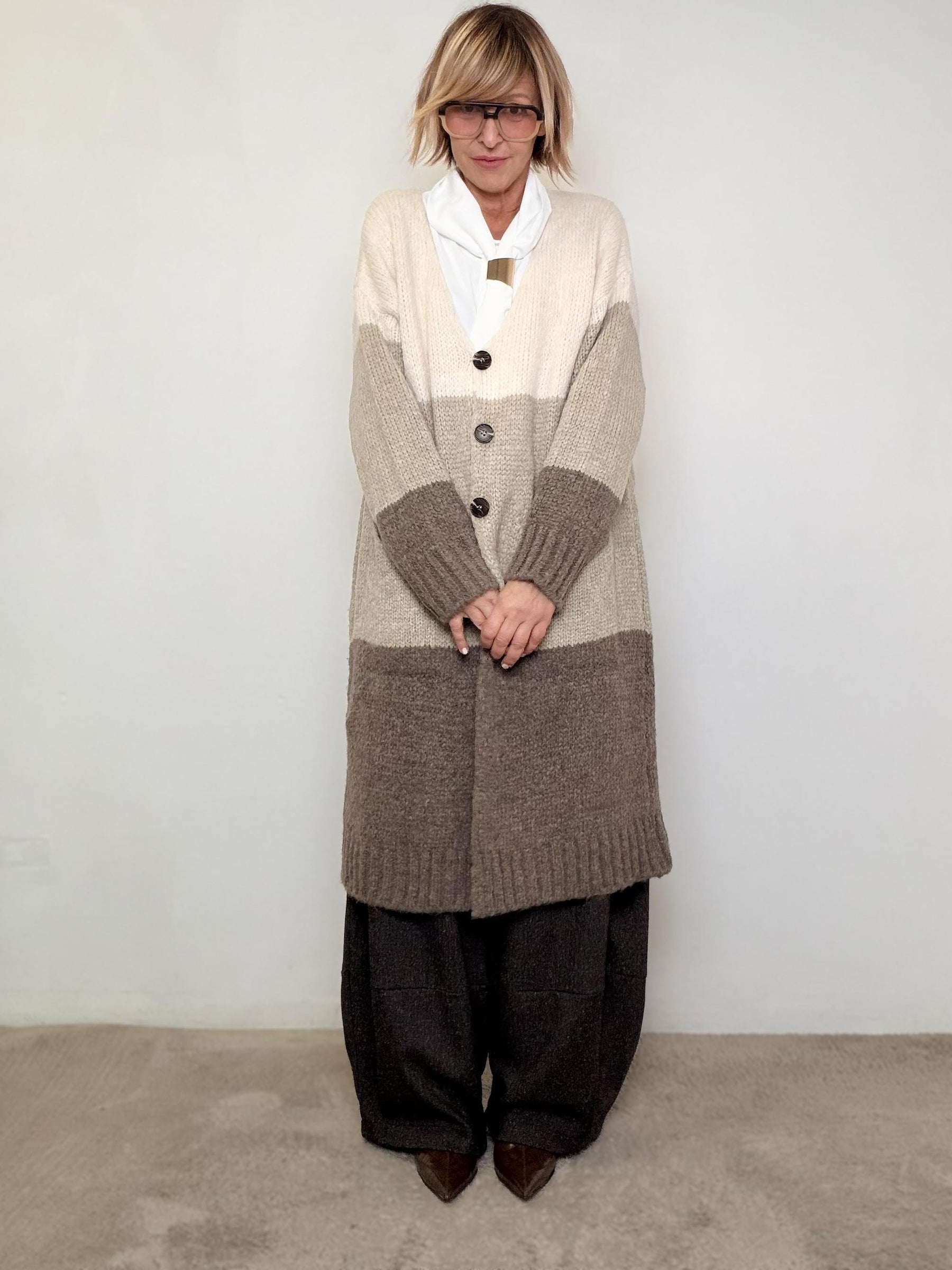 SUSY STAR - Cardigan Color Block Cozy  il cappotto-maglia che ti avvolge come un abbraccio STWM287/ FANGO SUSY STAR 