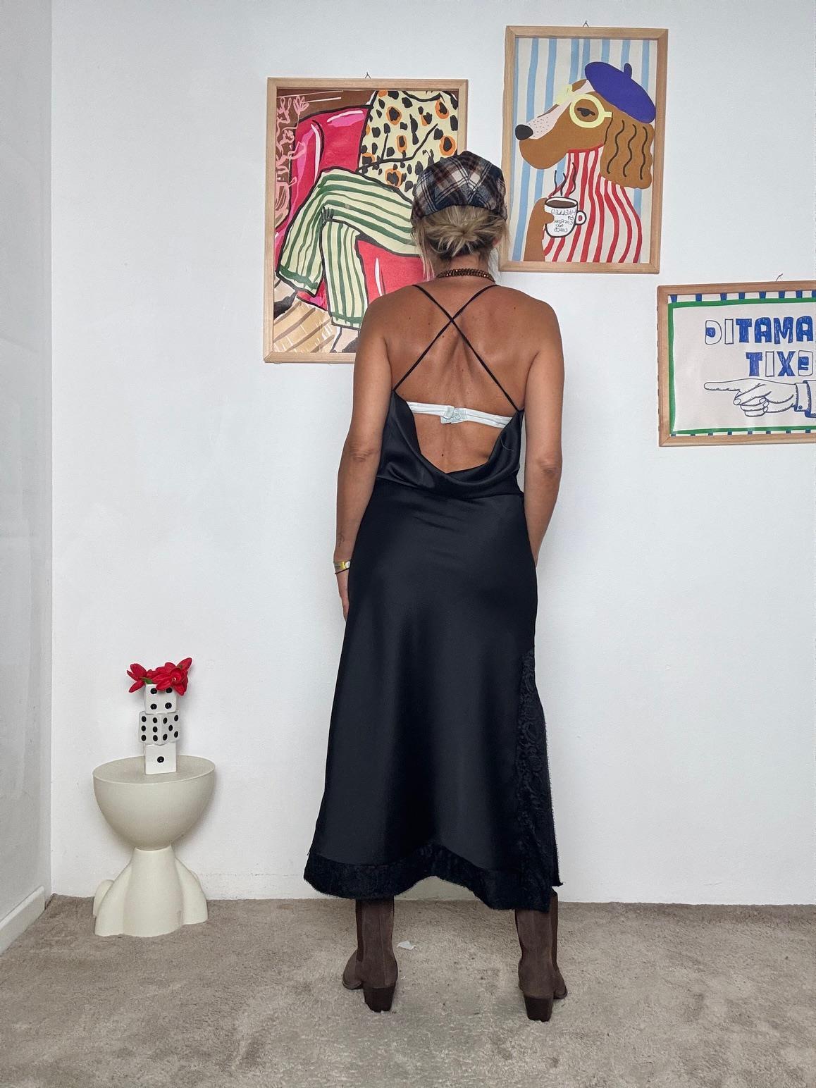 FEMALE - Abito lungo in raso con dettagli in pizzo NERO H4163-R6/ NERO FEMALE 