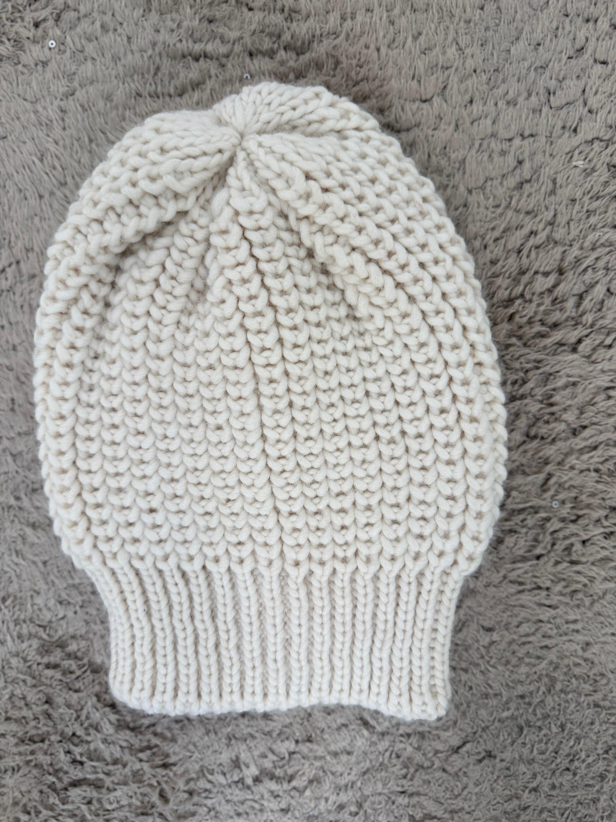 DEJA VU - CAPPELLO IN MAGLIA PANNA A24MA903/ PANNA DEJA VU 