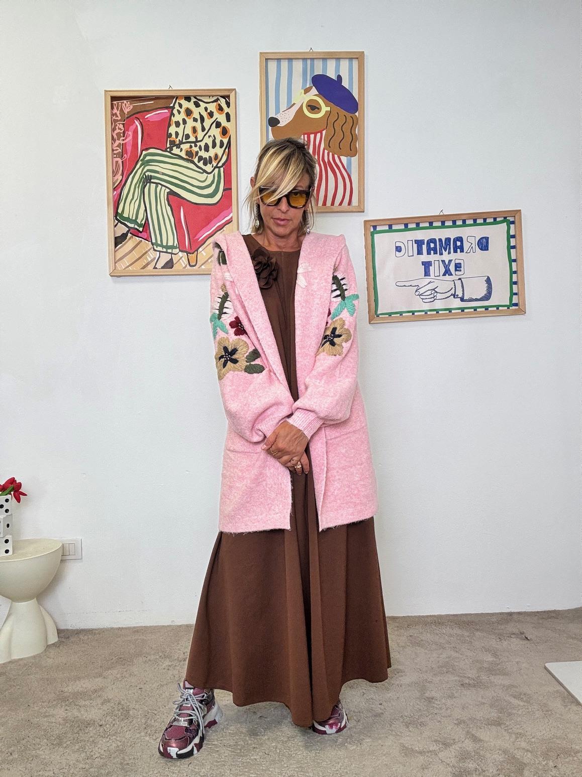 FEMALE - Cardigan rosa con ricami floreali  caldo, unico e pieno di personalità ZM57001/ ROSA FEMALE 