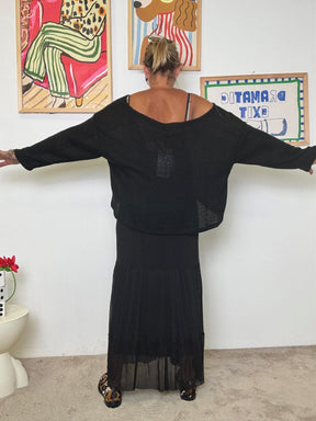 DEJA VU - Abito lungo nero con maglia oversize A25RH703/ NERO DEJA VU 