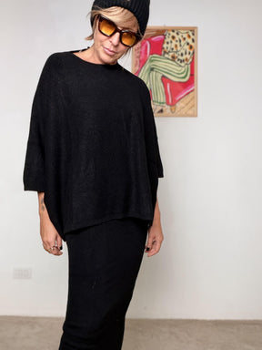 HAVE ONE - Maglia Over Soft Cream MNC-P064/ NERO HAVE ONE 