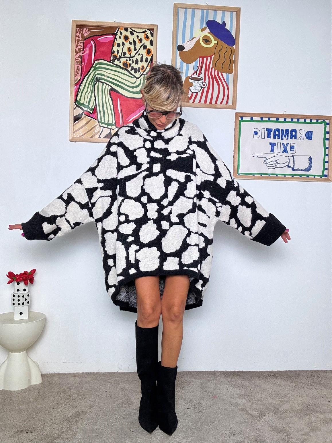 FEMALE - Abito oversize fantasia bianco e nero  Stile cozy e grintoso ZM36002/ MACULATO NERO FEMALE 