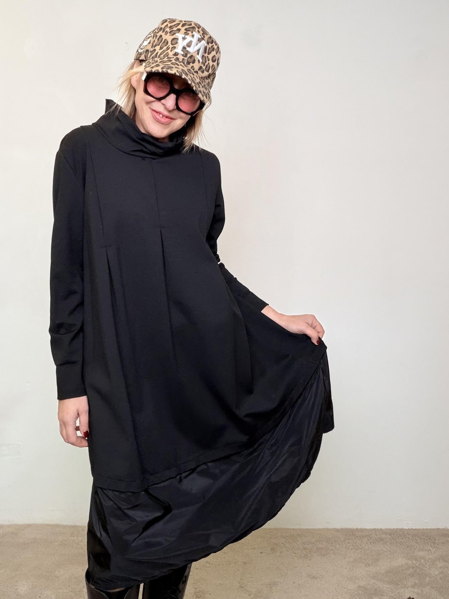 ABITO A DUE STRATI CON COLLO MORBIDO  VOLUME GIOCOSO, STILE ORIGINALISSIMO 39262LMB/ NERO FEMALE 