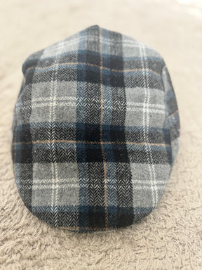 FEMALE - Coppola scozzese a quadri  stile retrò con carattere moderno CAPPELLO10/ FANTASIA FEMALE 