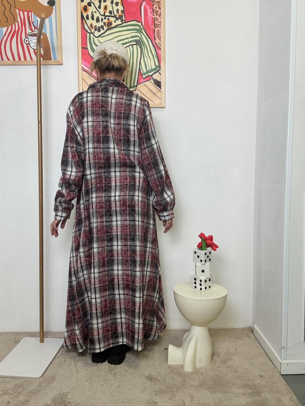 SUSY STAR - Abito Chemisier a Quadri  Spirito Grunge, Stile Contemporaneo ROSSO ST88473CRO/ ROSSO SUSY STAR 