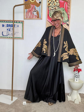 FEMALE - Kimono corto ricamato  boho chic con un tocco teatrale NERO ZG52105/ NERO FEMALE 