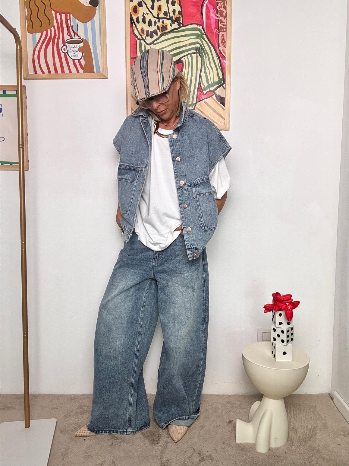 FEMALE - Gilet in denim  Il pezzo jolly per layering da urlo WY131/ JEANS FEMALE 