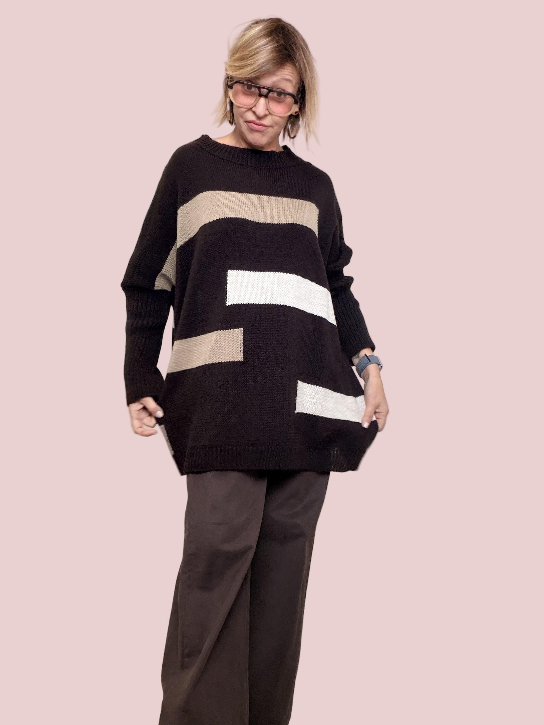 FEMALE - MAGLIA OVER FANTASIA GEOMETRICA  ARTE ADDOSSO, COMFORT GARANTITO 8056/ MORO FEMALE 