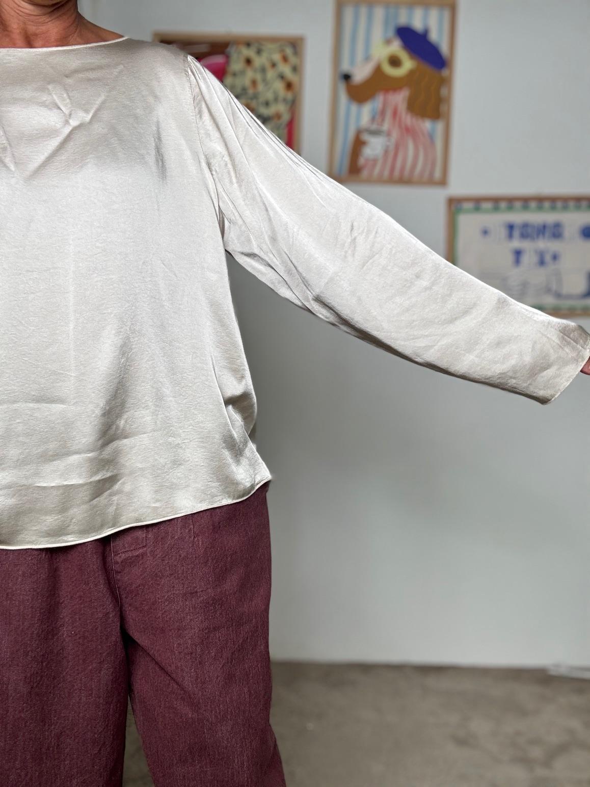 SUSY STAR.- Camicia elasticizzata: eleganza e comfort in un unico capo BURRO STFA411BU/ LANA SUSY STAR 