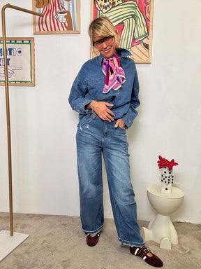 FEMALE - Jeans Gamba Dritta Artista Urbana<BR/> WY129/ JEANS FEMALE 