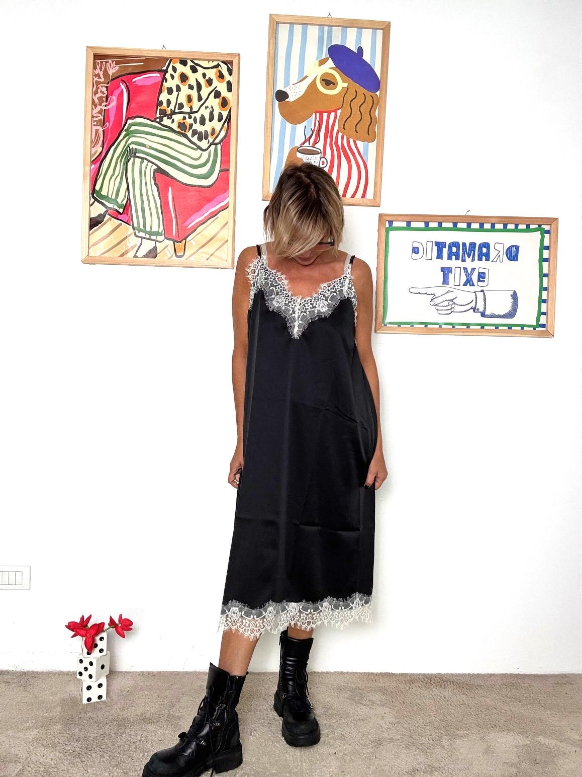 SUSY STAR - Abito Silky Mood NERO STV056/ NERO SUSY STAR 