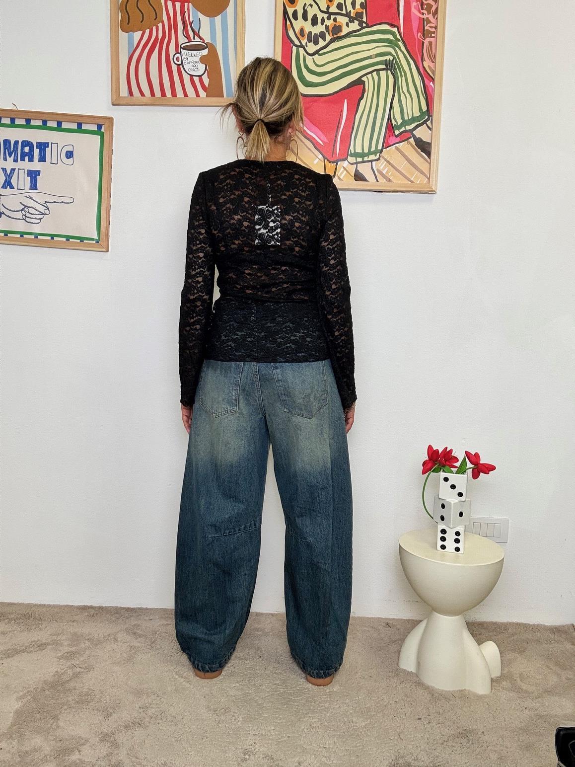 SUSY MIX - <BR/>Maglia in Pizzo Elasticizzato con Scollo a Cuore  Romantica ma con Carattere! NERO 252026/ NERO SUSY MIX 