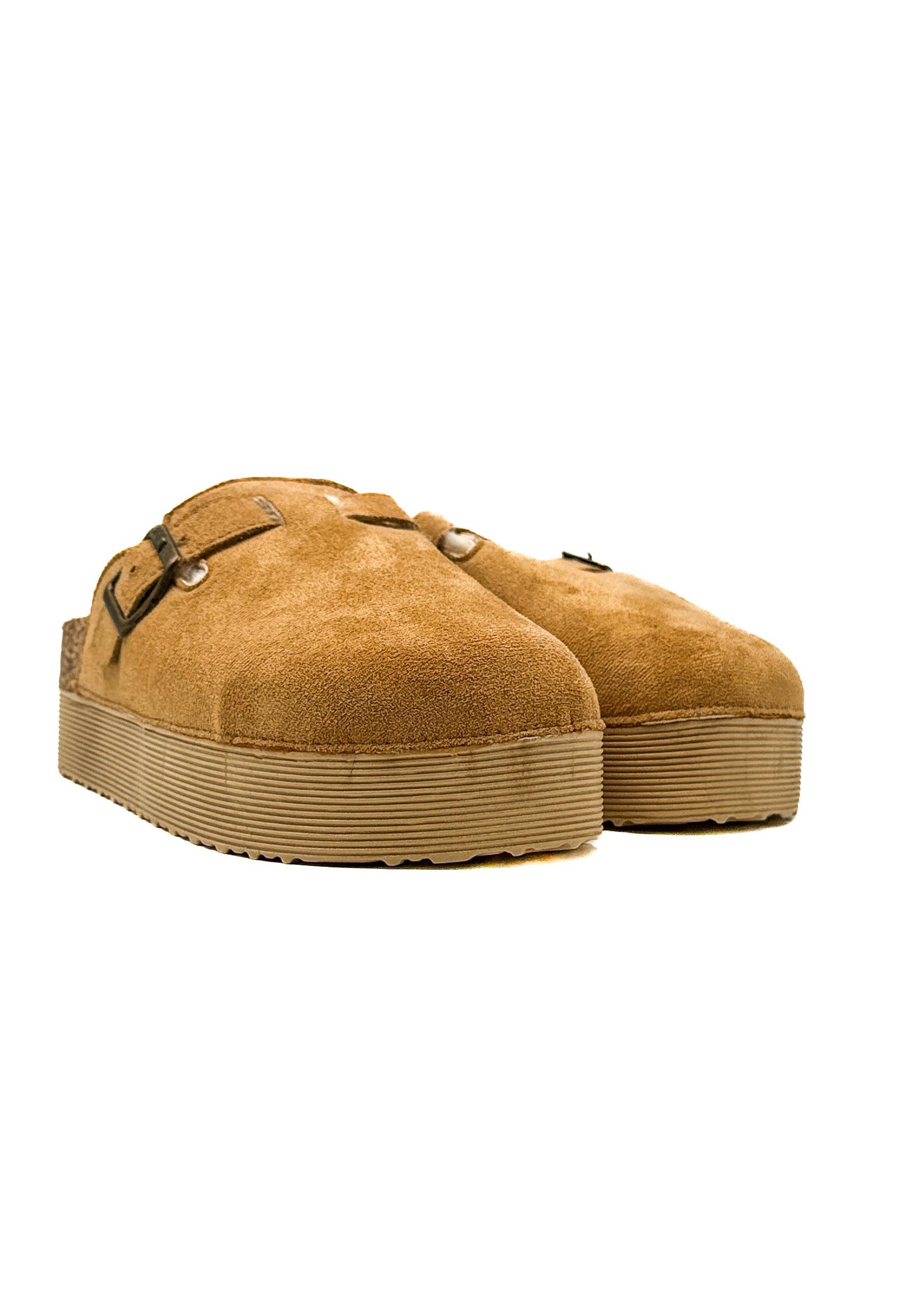 SABOT IN CAMOSCIO CON FIBBIA BL22-78/ CAMEL FEMALE 