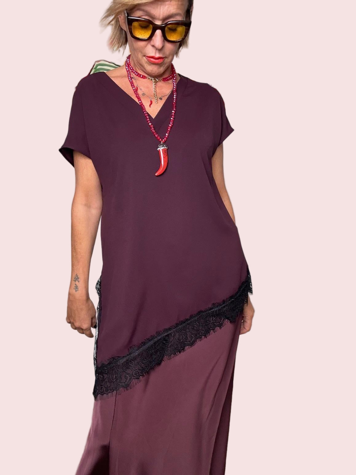 DEJA VU - Maglia con inserto in pizzo  Eleganza facile vino A25SG103/ VINO DEJA VU 