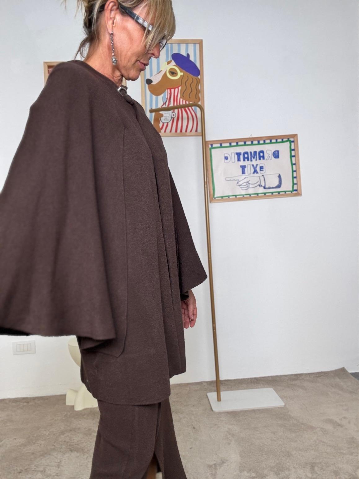 FEMALE - Giacca mantella donna elegante con top integrato  stile chic e sofisticato LA90015/ MORO FEMALE 