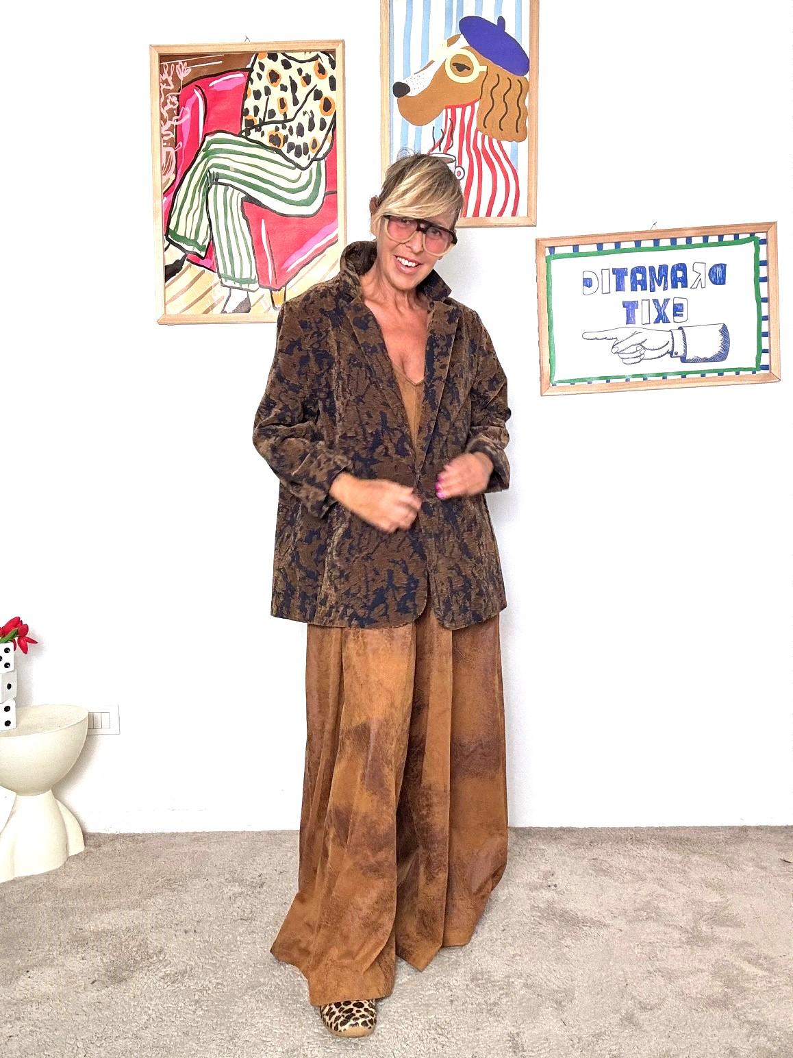 SUSY STAR - Giacca donna jacquard marrone  elegante, originale e senza tempo ST8047OLOK/ DENIM SUSY STAR 