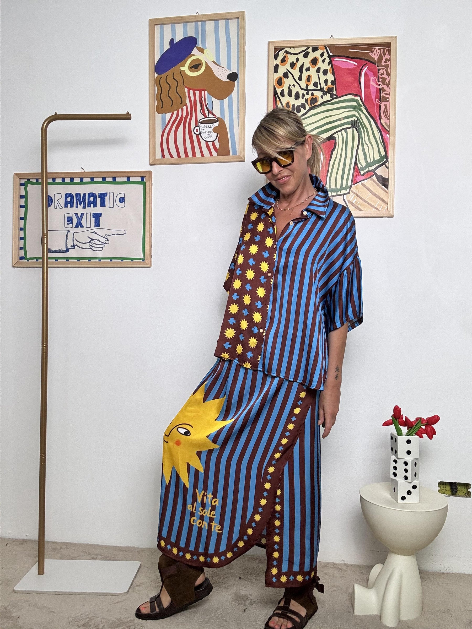 FEMALE -  Camicia Vita al Sole con Te  Energia, Colore e un Pizzico di Ironia! C11838/ FANTA MORO FEMALE 