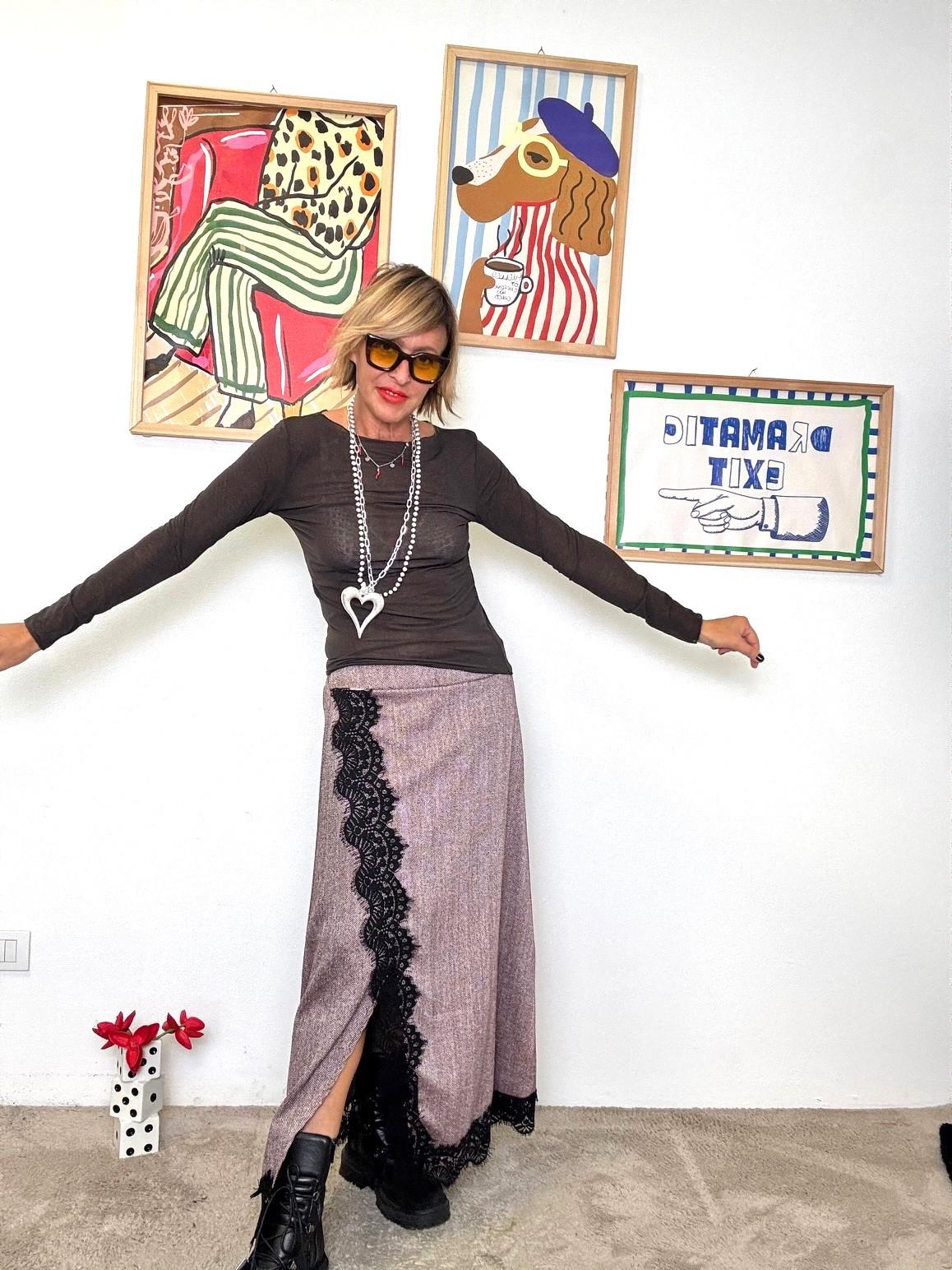 FEMALE - Maglia Ibiza  Semplice, luminosa, irresistibile 36628IBIZA/ MORO FEMALE 