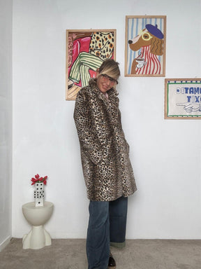 FEMALE - Pellicciotto animalier: morbido, grintoso e super glam 63697/ ANIMALIER\ FEMALE 