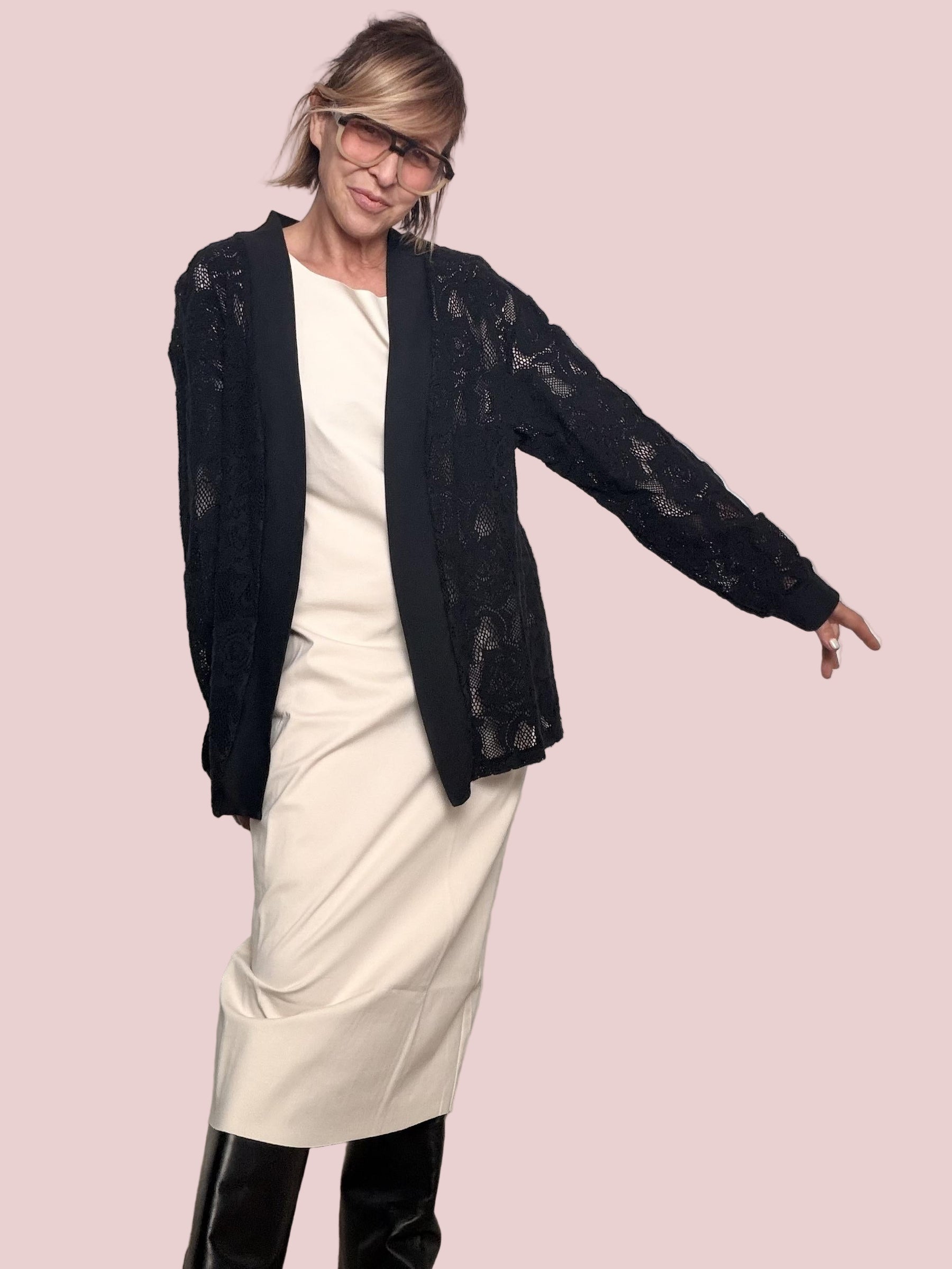 DEJA VU - Cardigan Lace Soft  romantico, leggero e super raffinata A25RH611/ NERO DEJA VU 