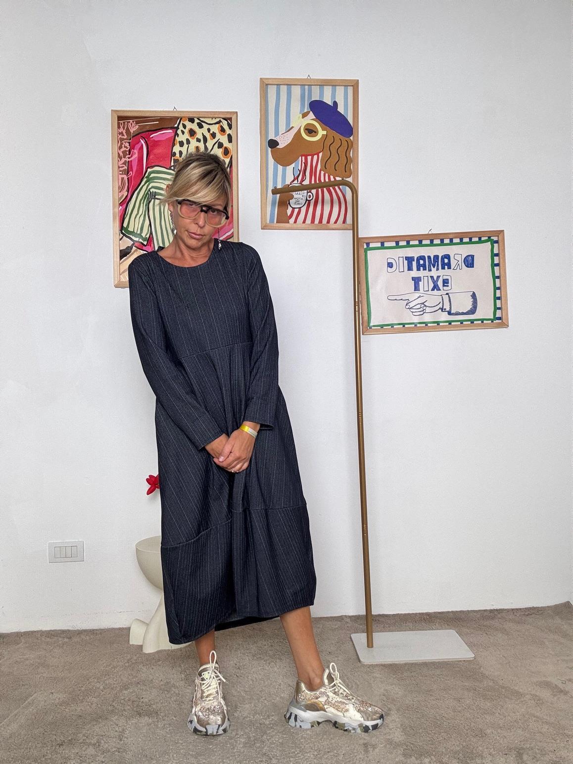 FEMALE - Abito Ovetto in Tessuto Gessato  Casual Chic con un Tocco Originale 36190ZZNZ/ GESSATO FEMALE 