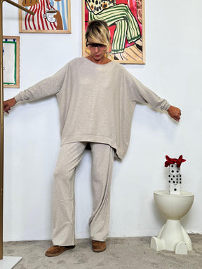 SUSY STAR - Maglia Oversize in Maglia Lurex  Soft & Sparkly BEIGE<BR/><BR/>Brilla con discrezione. ST22047LX/ BEIGE SUSY STAR 