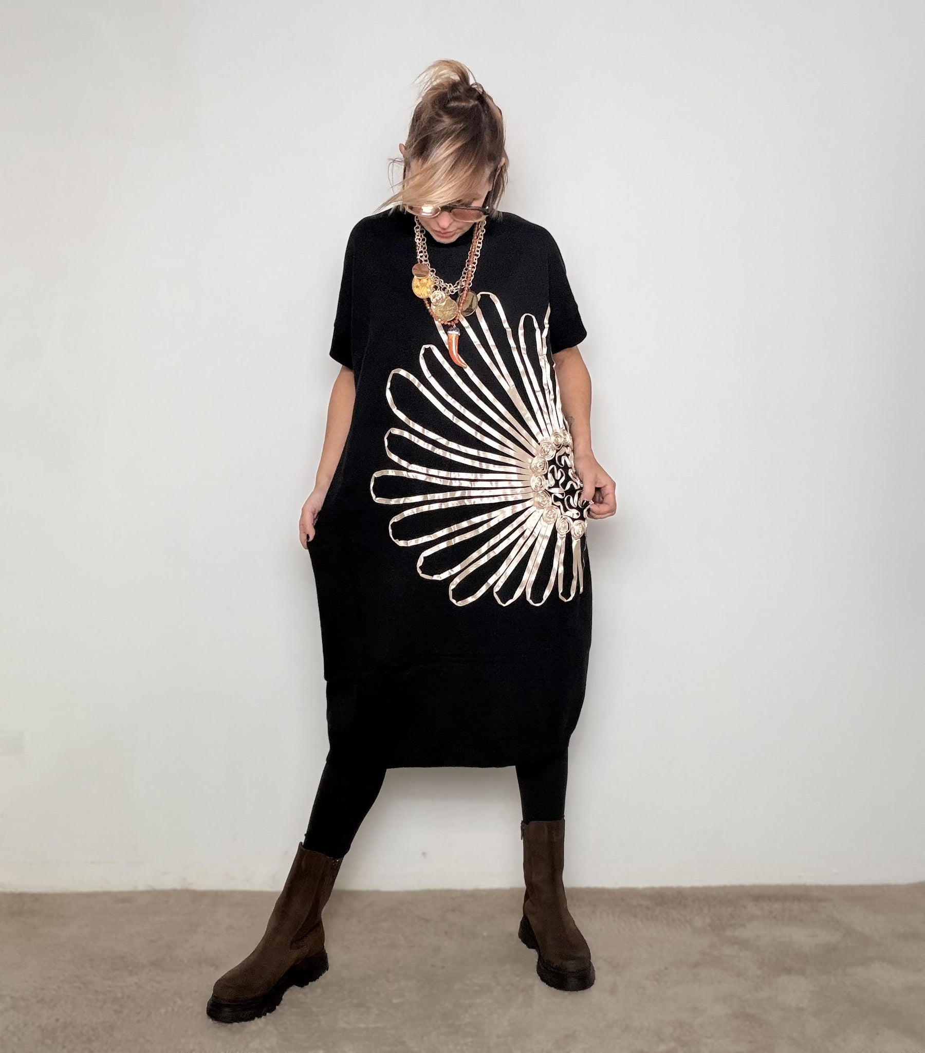 FEMALE - Abito Graphic Shine ZM79076/ NERO FEMALE 