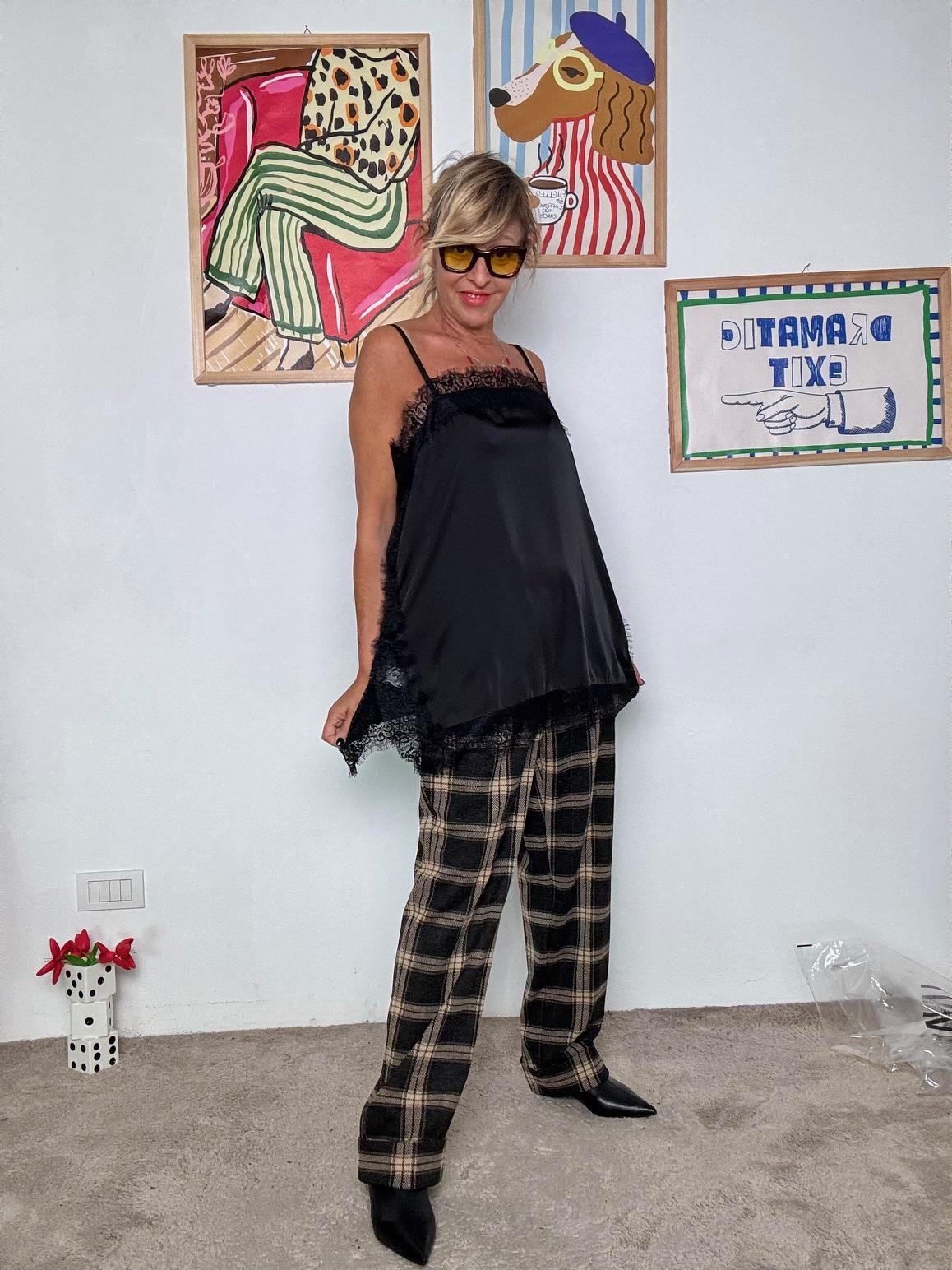 DEJA VU - Top lingerie con pizzo delicato nero A25IS001/ NERO DEJA VU 